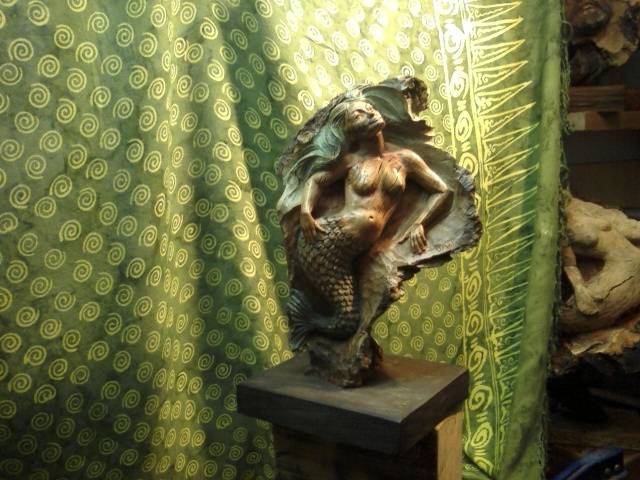 Siren. Ricardo Davila Santos