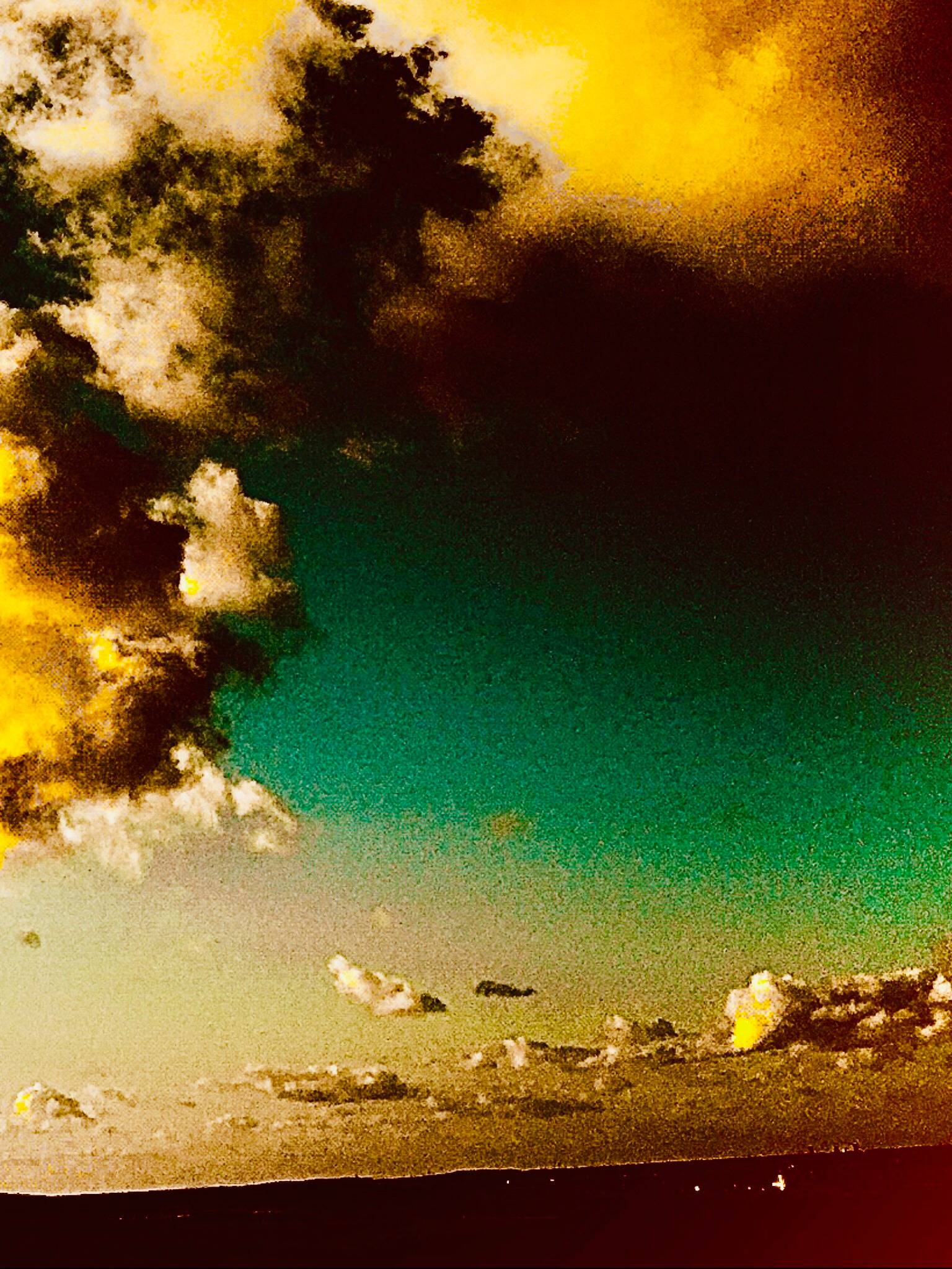 Série les yeux levés vers le ciel et la tête dans les nuages « 1 ». Sylvain Collard Sylvain Collard