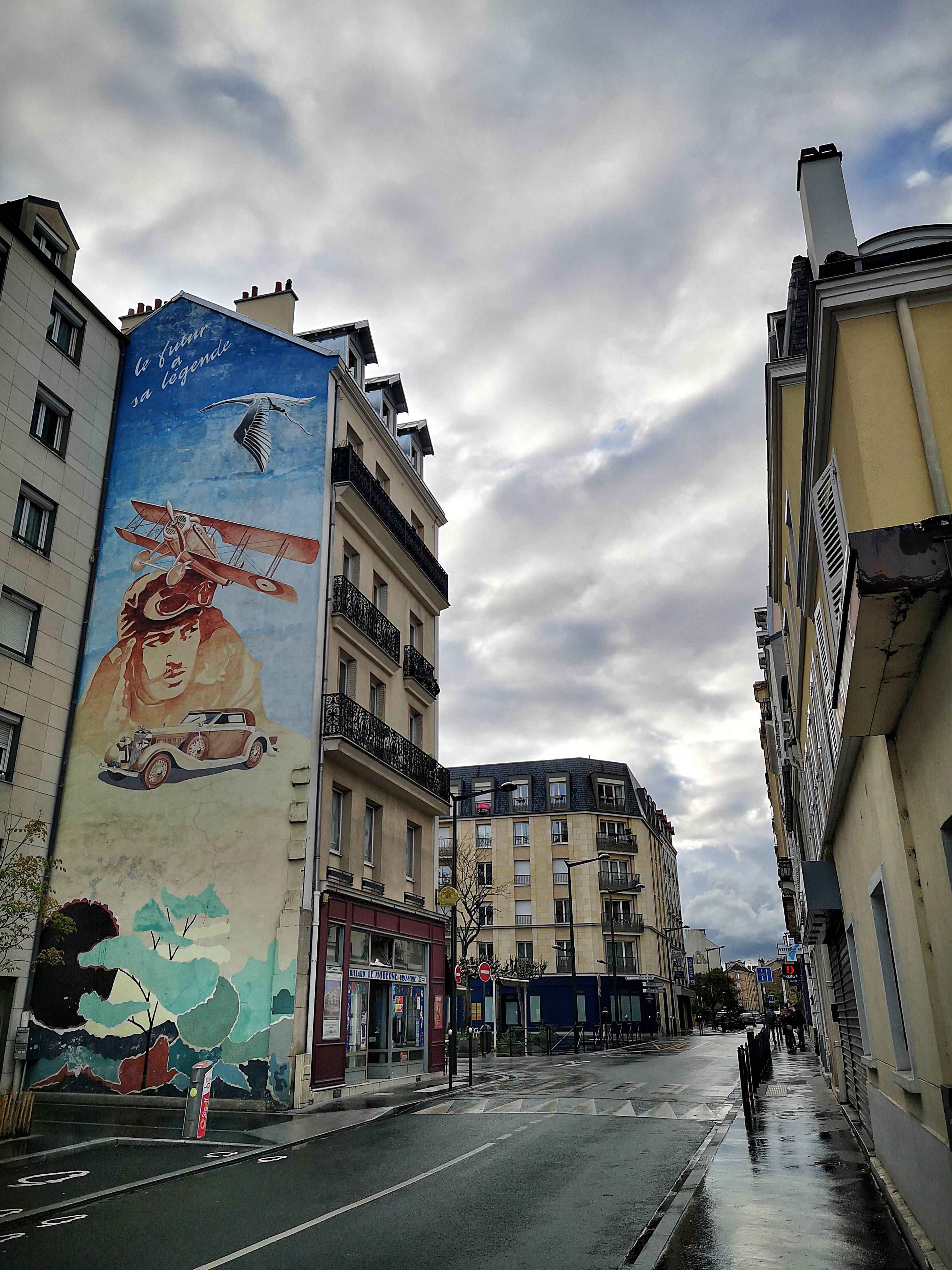 Le futur a sa légende. Sandre Grain De Sandre