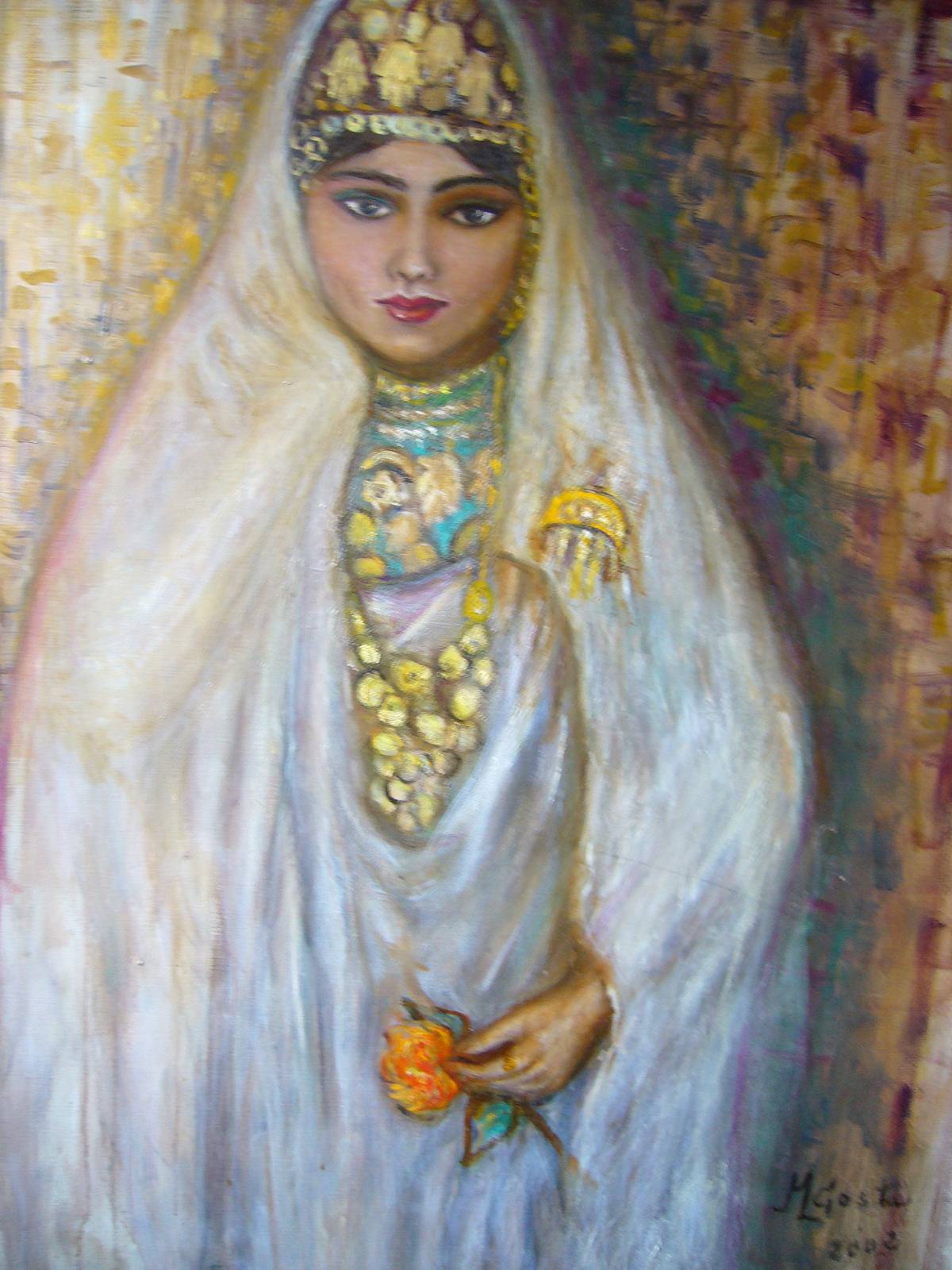Mahdia any bride for her big day has arrived. She was married. 