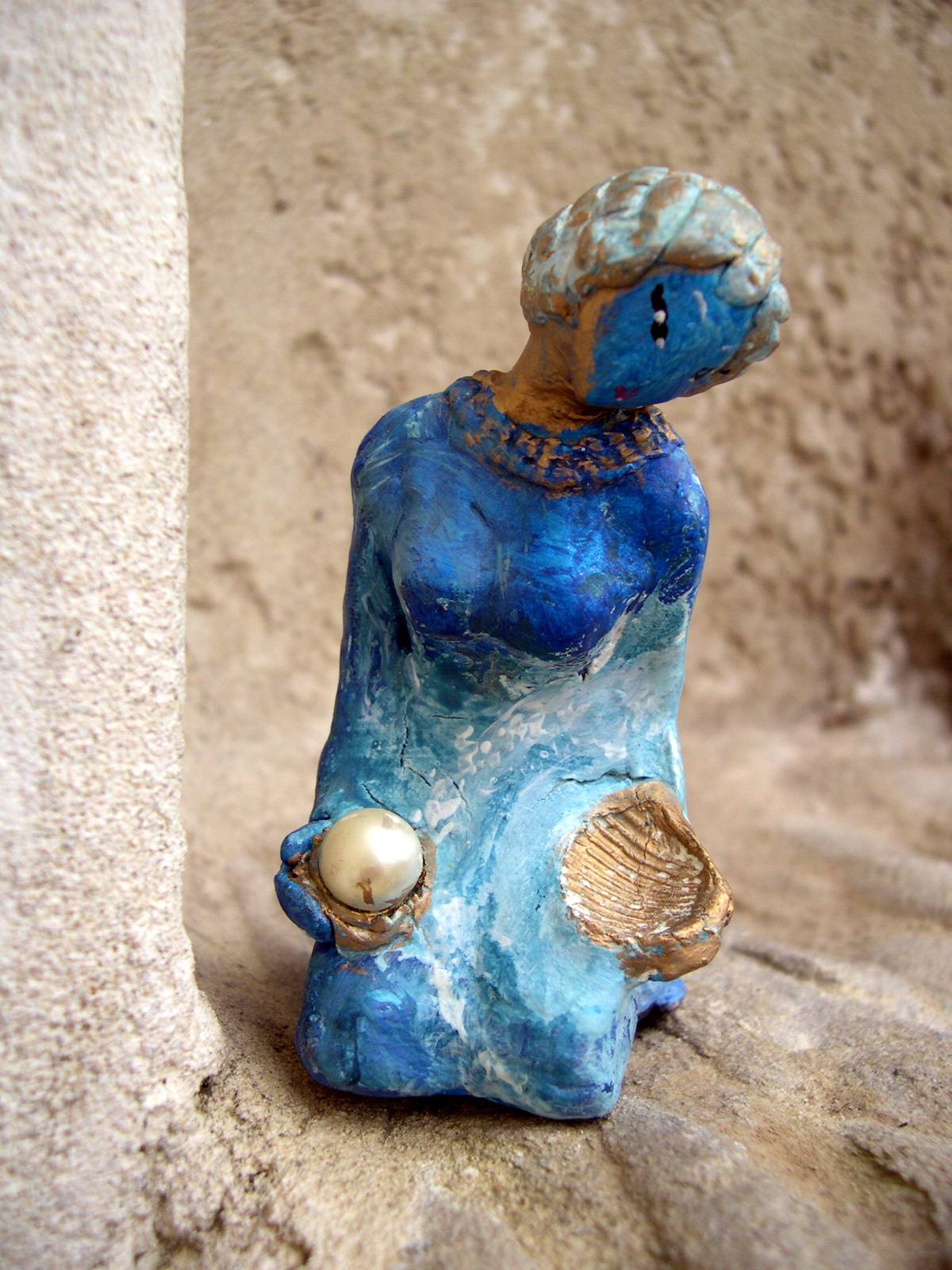 Dame de la vague- Tsunami. Pascale Noemy Pascale Noemy