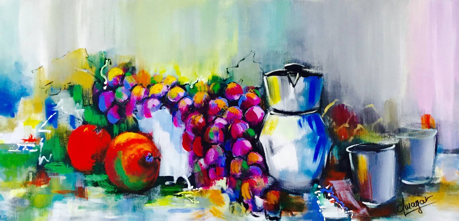 La pause café avec des raisins et des fruits rouges. 