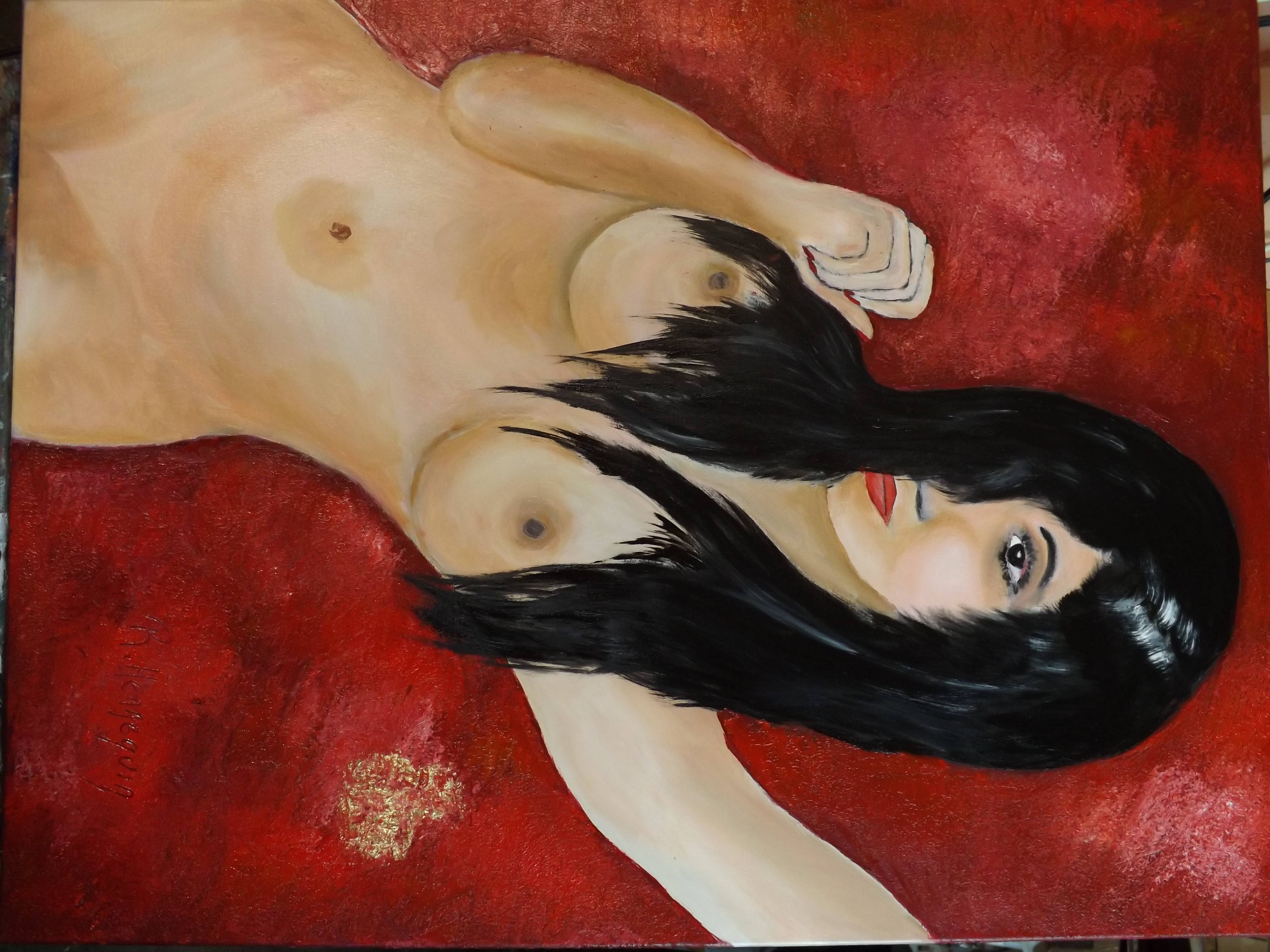 Nu brune au yeux noir. 