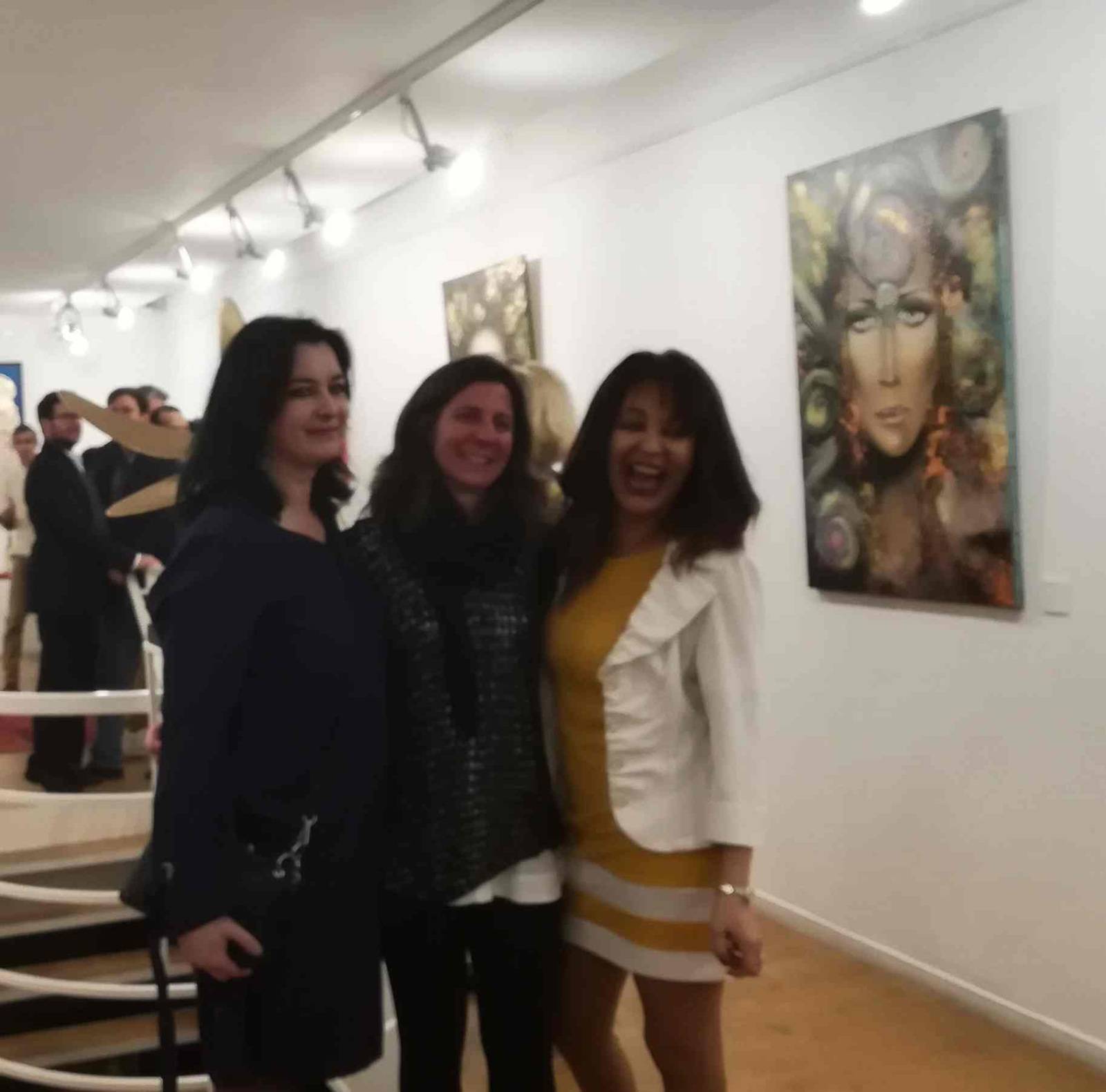 «Madones» Galerie Sonia Monti, Paris 8