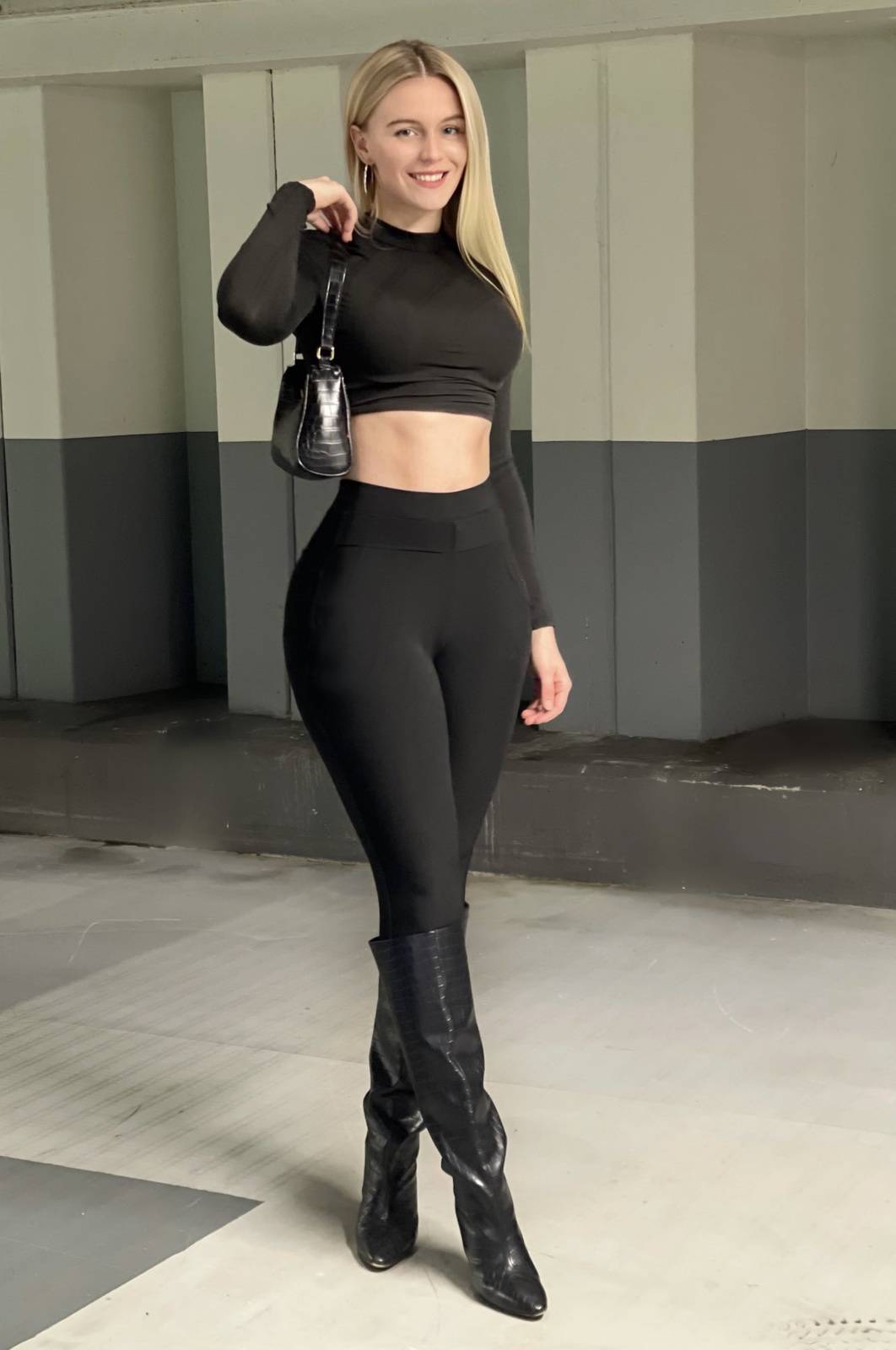 Book Noida Escorts in Sector 79 Noida) Call Girls at Best Rates - 9220592151